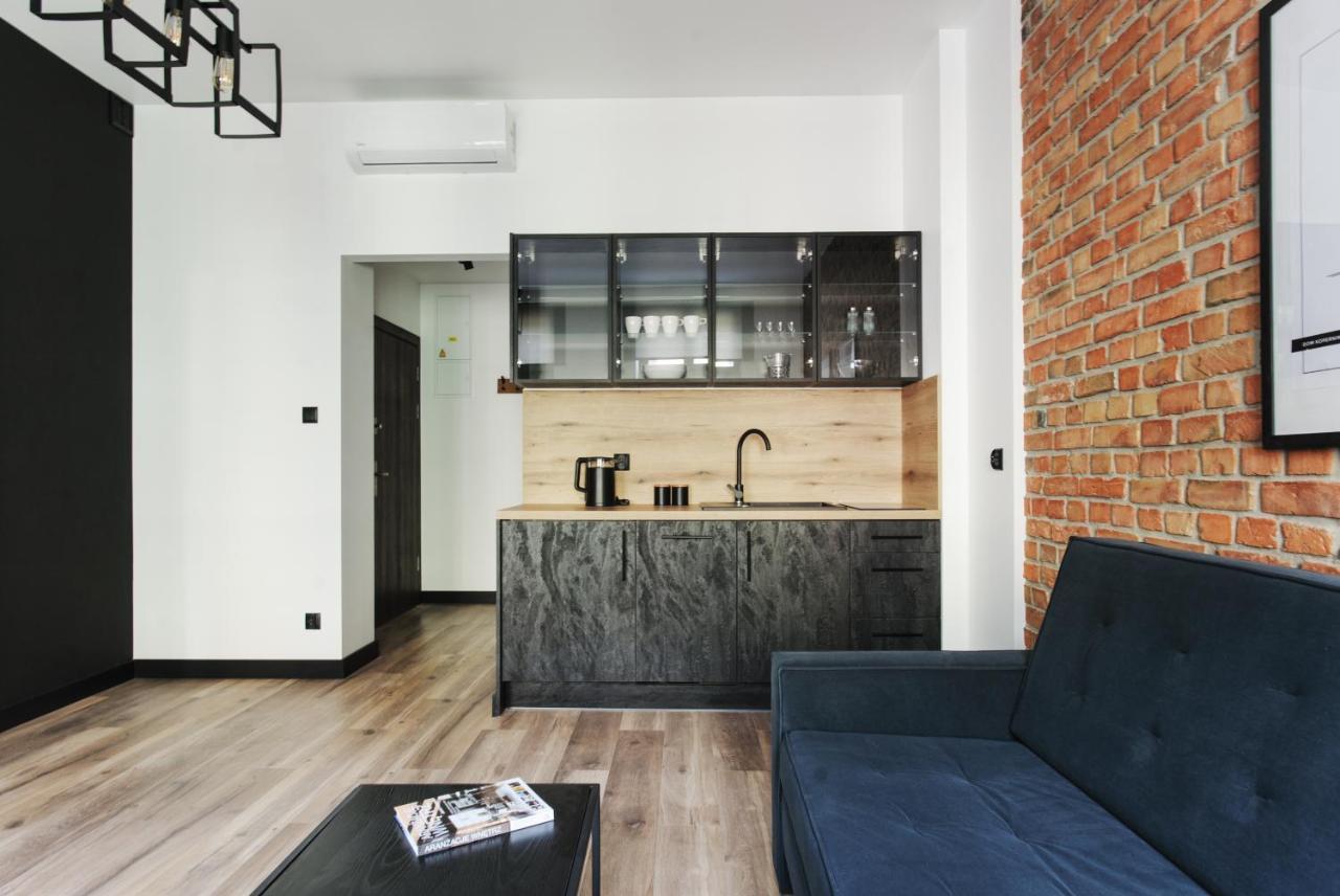Manpro Apartments Torun Bagian luar foto